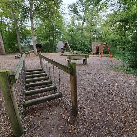 Gezellige Met Zwembad Op Het Park Chalet Durbuy