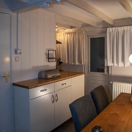 Horská chata Boshuisje Met Zwembad Op Het Park Durbuy